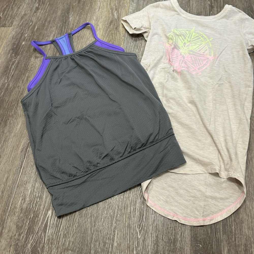 Ivivva shirts like new!